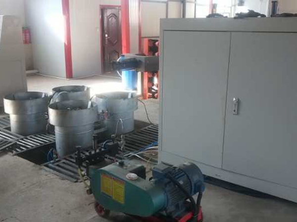 外測法水壓試驗機及水套